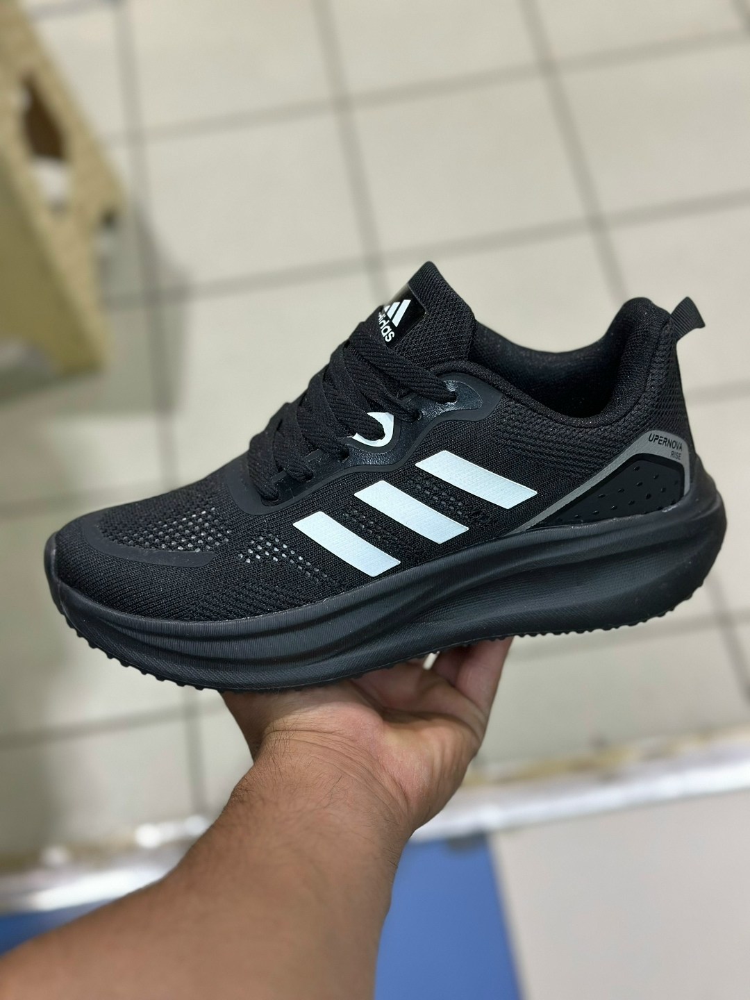 кроссовки adidas,кроссовки адидас новая коллекция 2026,мужские кроссовки adidas,кроссовки,кроссовки мужские женские adidas