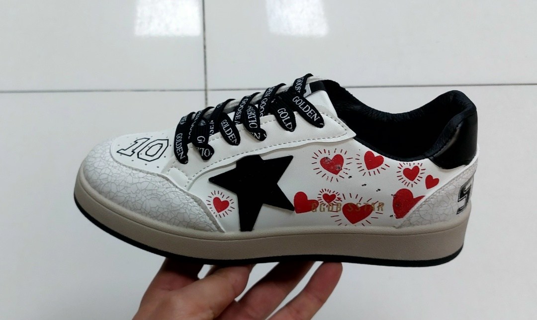 ,кроссовки дольче габбана,кеды karl lagerfeld женские,кеды кроссовки,спортивная