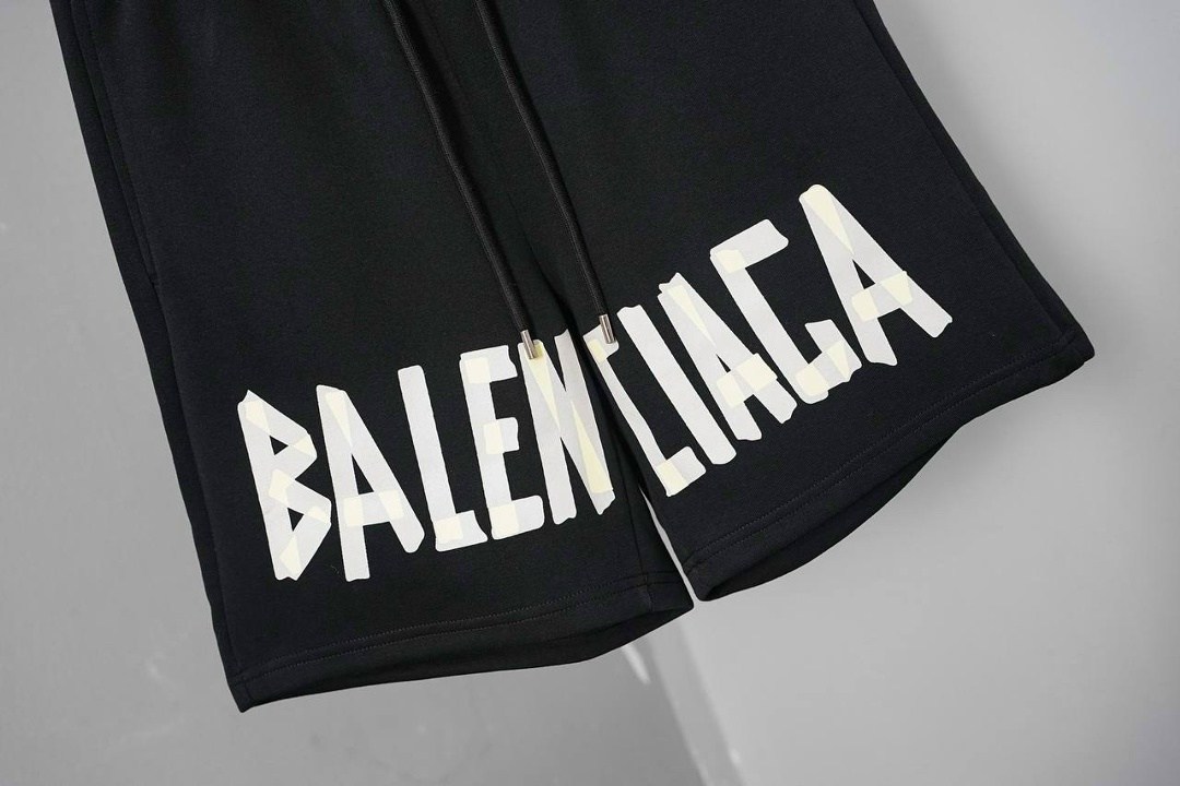 шорты balenciaga,мужские летние модные спортивные шорты balenciaga для плавания,мужские летние спортивные шорты balenciaga для плавания,шорты баленсиага,шорты баленсиага мужские