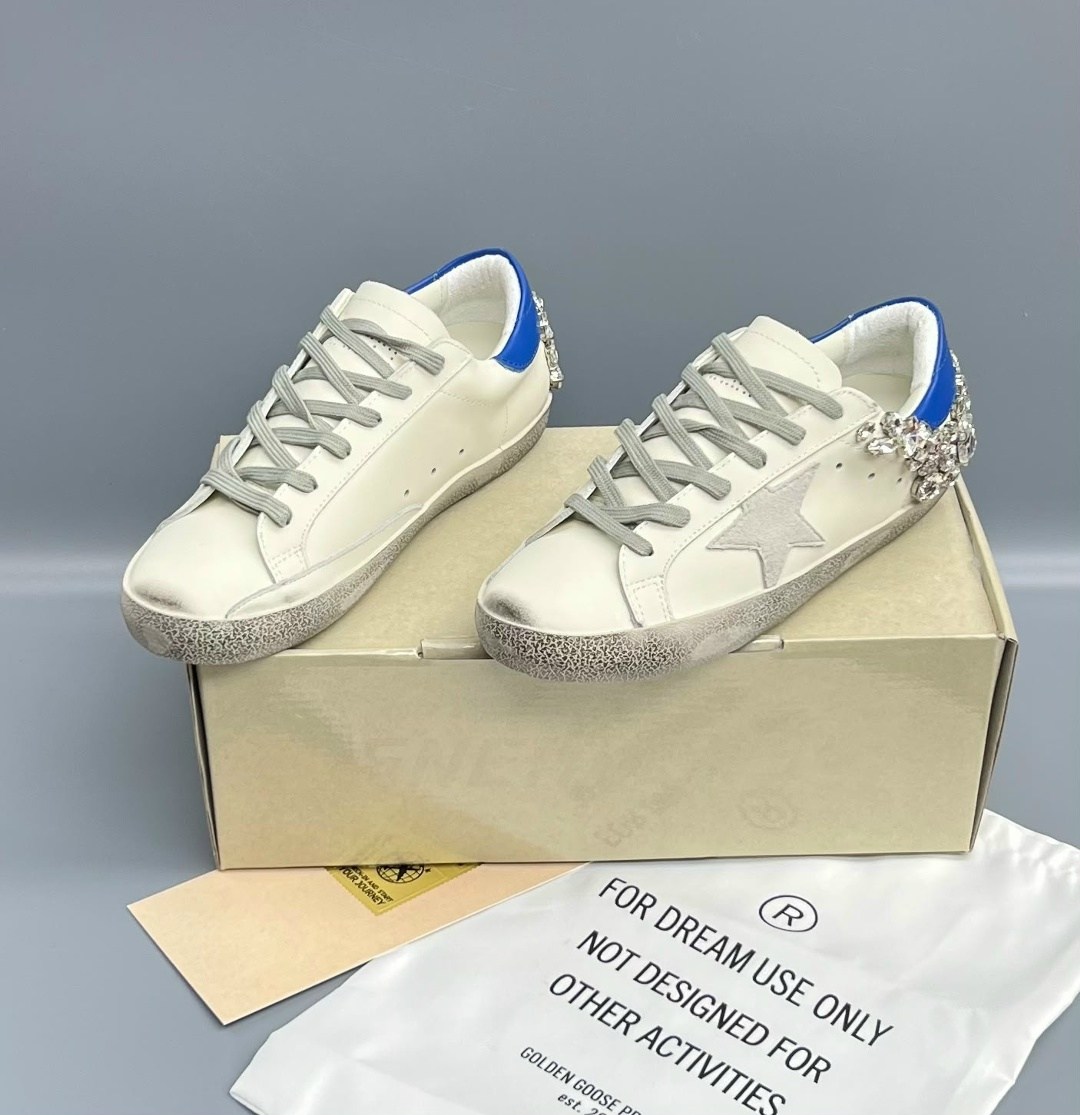 golden goose superstar strass embellished smudged leather sneakers,golden goose со стразами,golden goose crystal embellished superstar sneakers in white,женские кеды golden goose,golden goose кеды с к