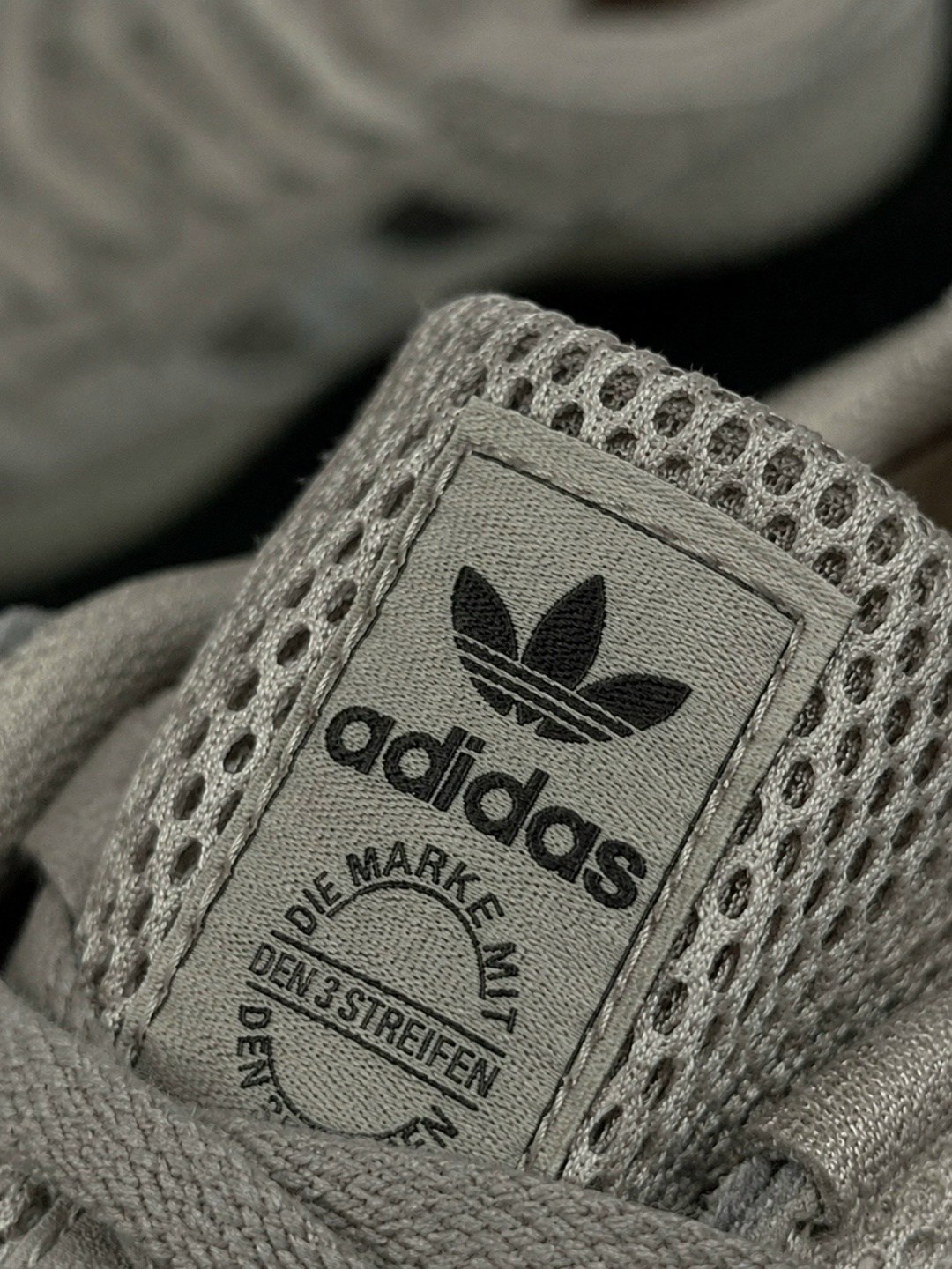 кроссовки adidas,кроссовки мужские женские adidas,мужские кроссовки adidas,кроссовки adidas adidas,кроссовки adidas original