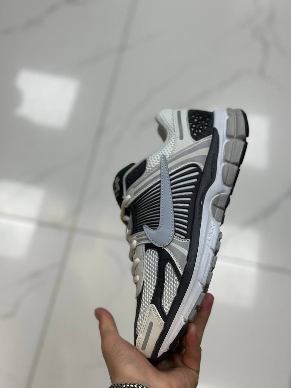 кроссовки nike zoom vomero 5,nike zoom vomero 5,nike zoom vomero 5 sp vast grey,кроссовки nike air zoom vomero 5,nike air zoom vomero 5