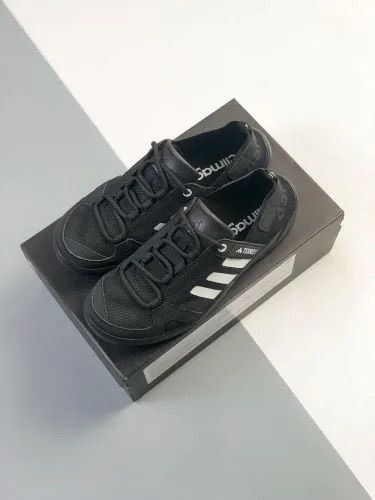 ,мужские кроссовки,спортивная ,кроссовки adidas,оригинальные кроссовки
