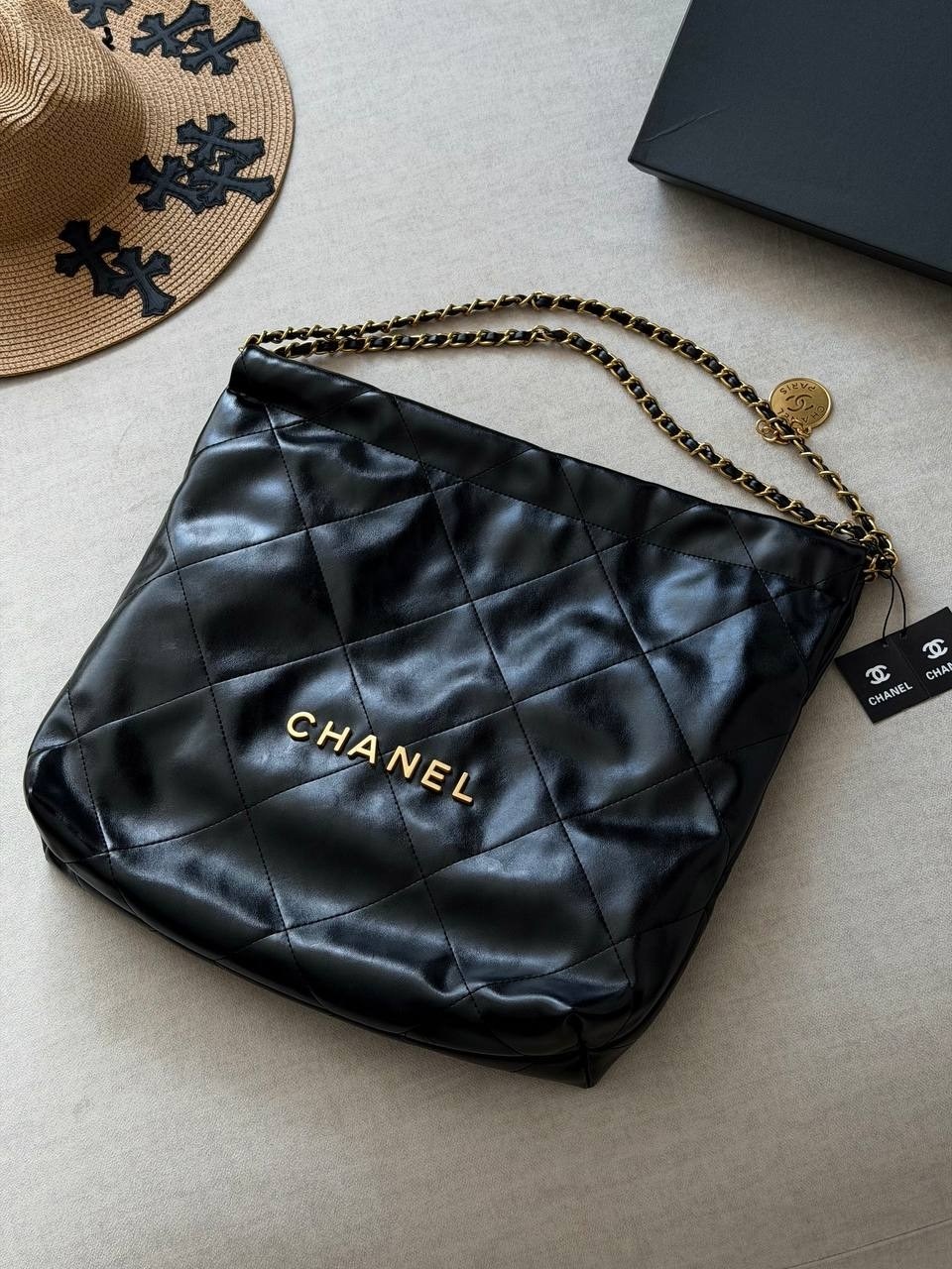 сумка chanel,chanel bag,сумка chanel 22,сумка на плечо chanel,chanel chanel