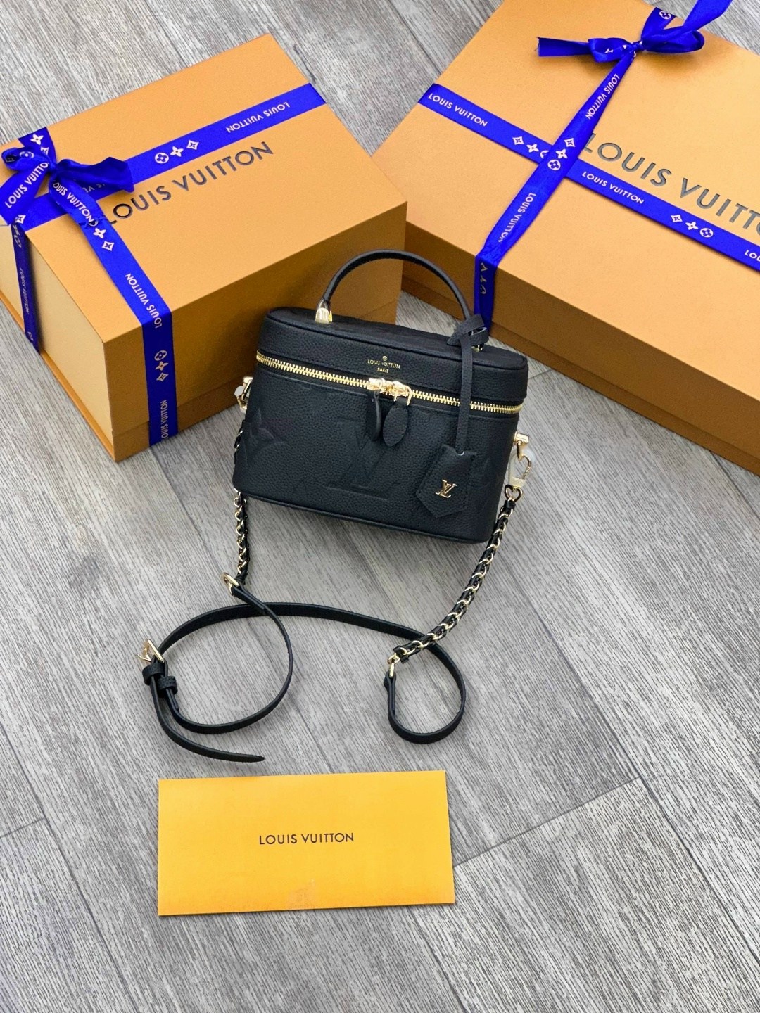 louis vuitton женская сумка,сумкa louis vuitton,луи виттон сумка,louis vuitton сумка на плечо,louis vuitton косметичка louis vuitton