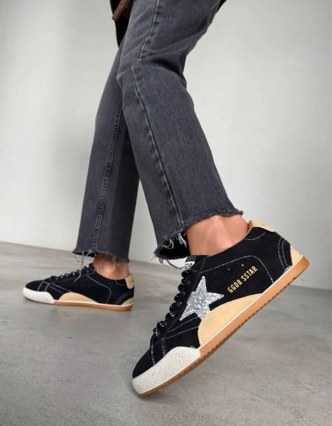 ,кроссовки golden goose,замшевые кроссовки, женская,кеды golden goose
