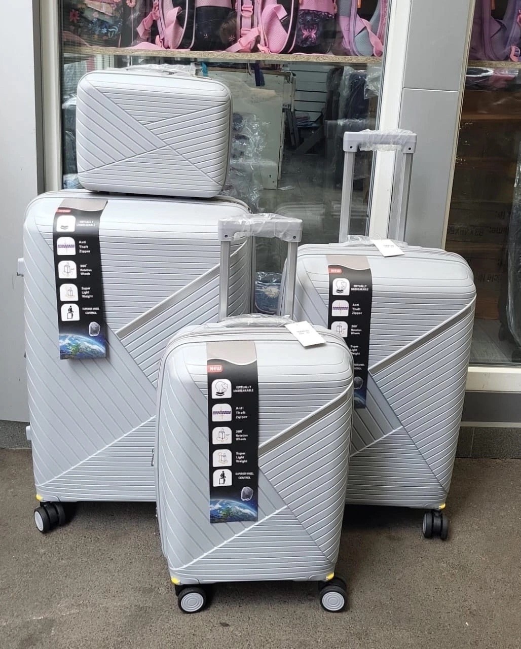чемодан,желтый чемодан,чемодан женский,чемодан средний,чемодан american tourister soundbox golden yellow - 67 cm