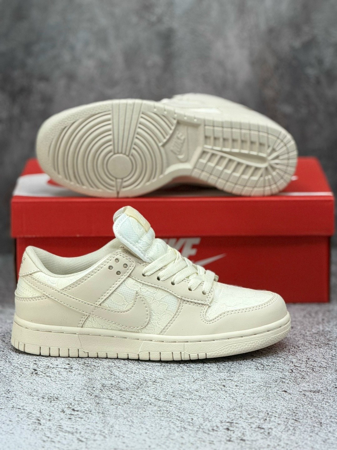 кроссовки женские nike dunk low,кроссовки nike dunk low,кроссовки,кроссовки nike sb dunk low цвет бежевый,nike dunk low