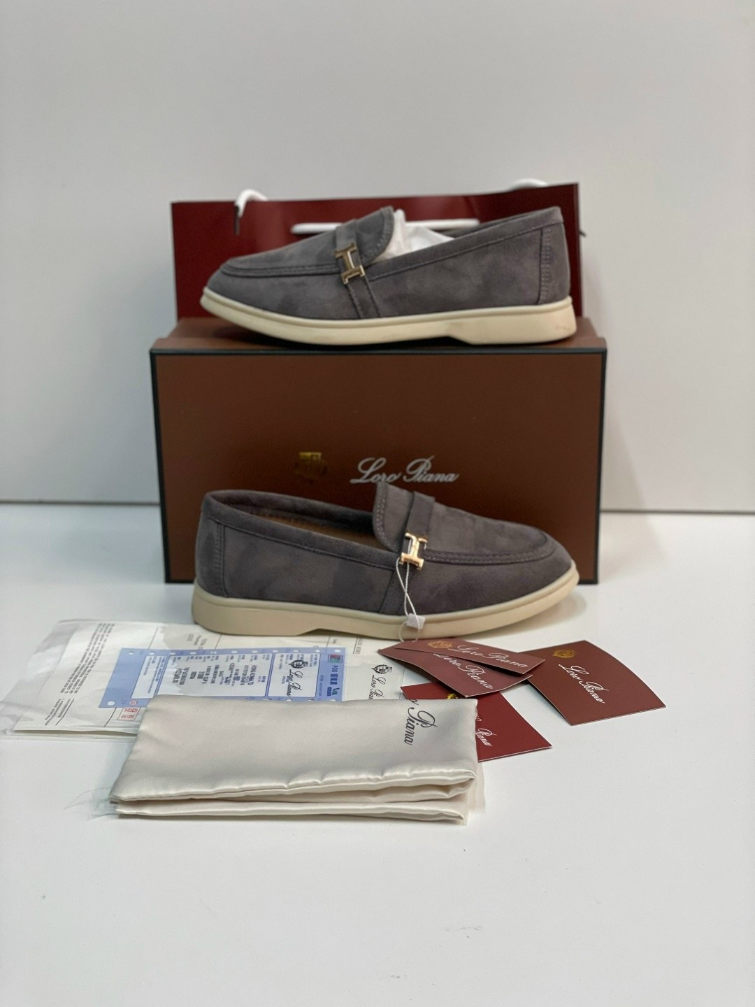 лоферы из натуральной замши loro piana,лоферы из натуральной замши,лоферы замшевые loro piana,loro piana лоферы,