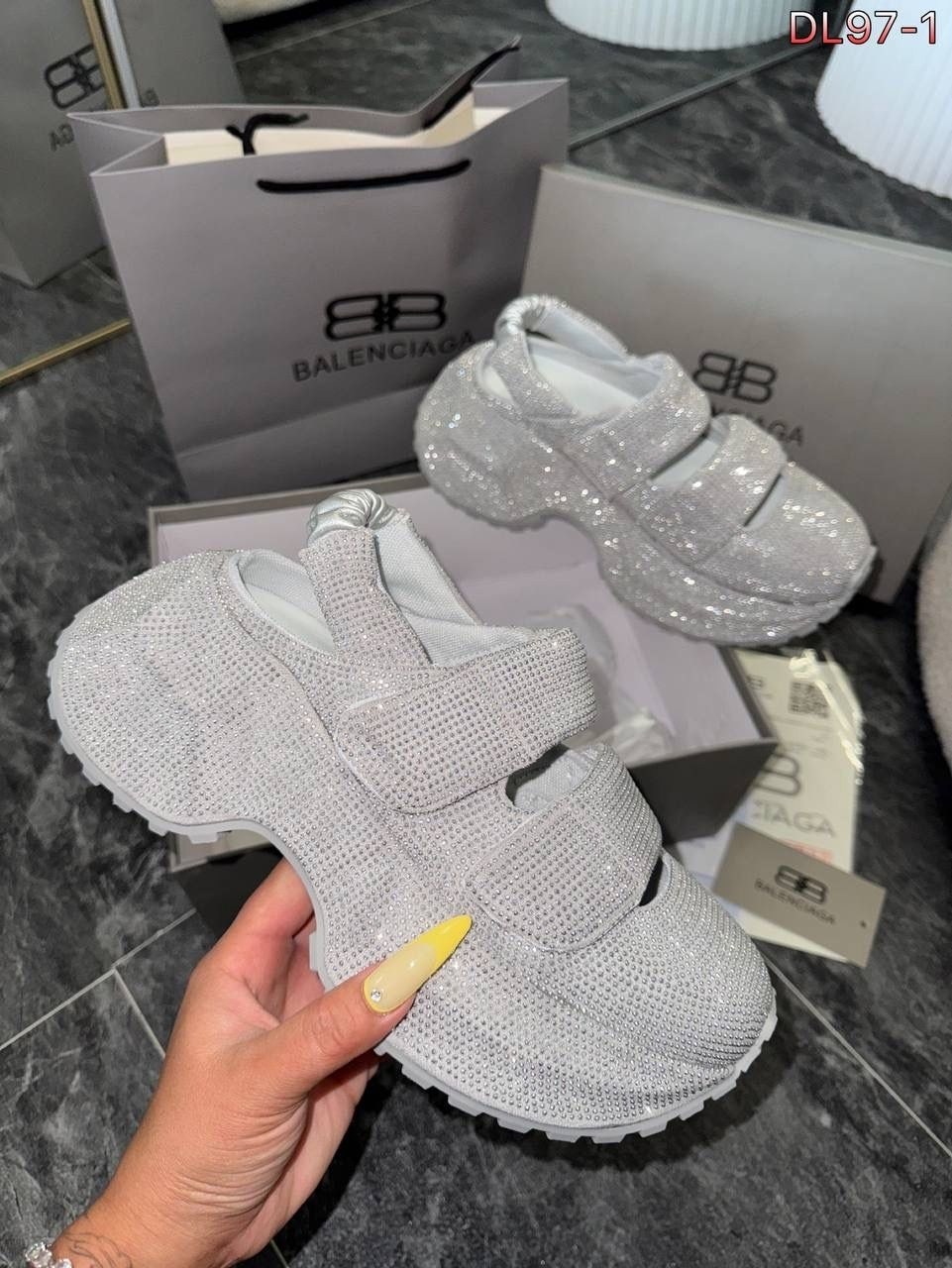 женские кроссовки,женские кроссовки balenciaga,кроссовки balenciaga,кроссовки,кроссовки модные
