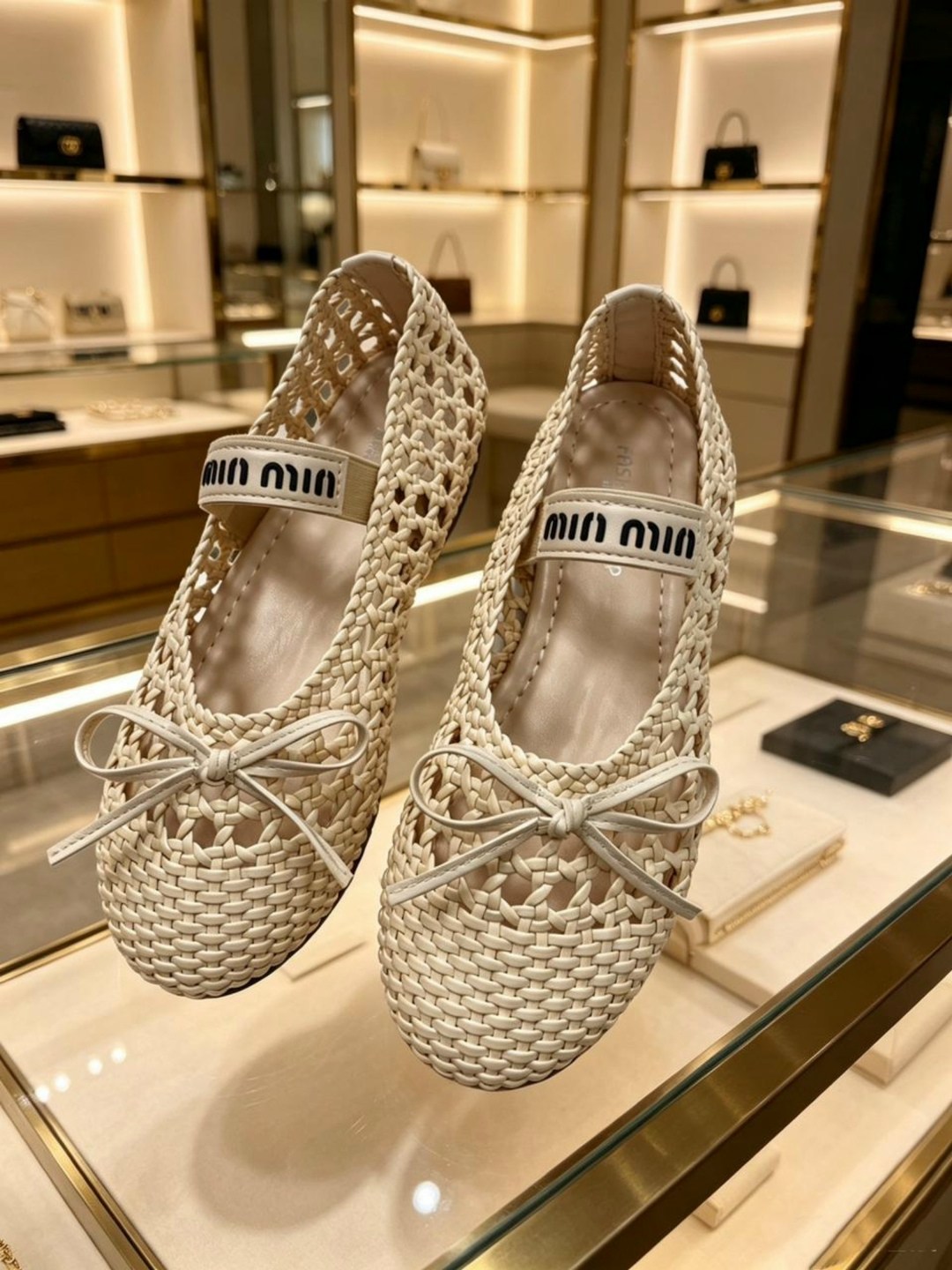 ,балетки miu miu,балетки alaia, женская,балетки