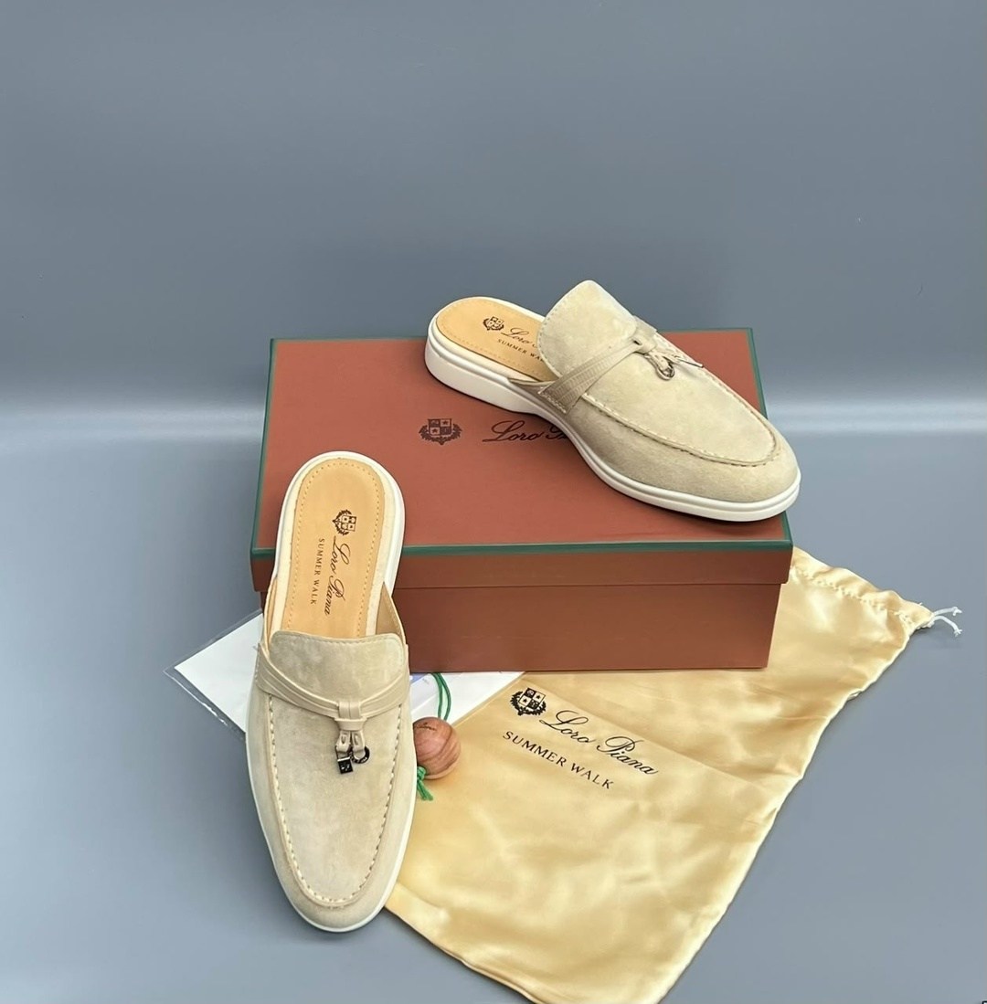 женские замшевые мюли loro piana бежевые,мюли loro piana,,лоферы женские loro piana,лоферы loro piana
