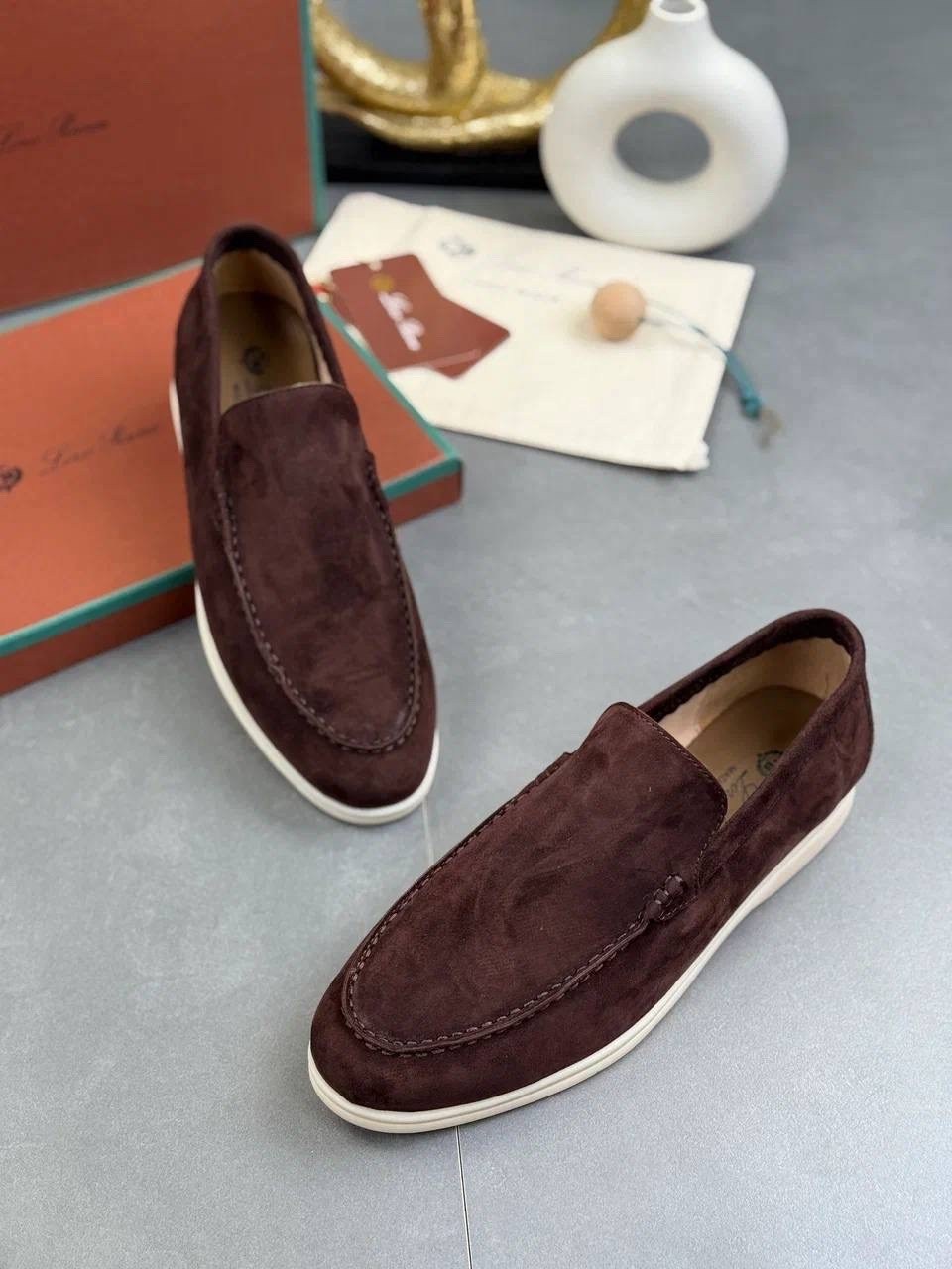 лоферы мужские loro piana,лоферы loro piana summer walk замшевые коричневые,мокасины loro piana summer walk коричневые,лоферы из натуральной замши loro piana,