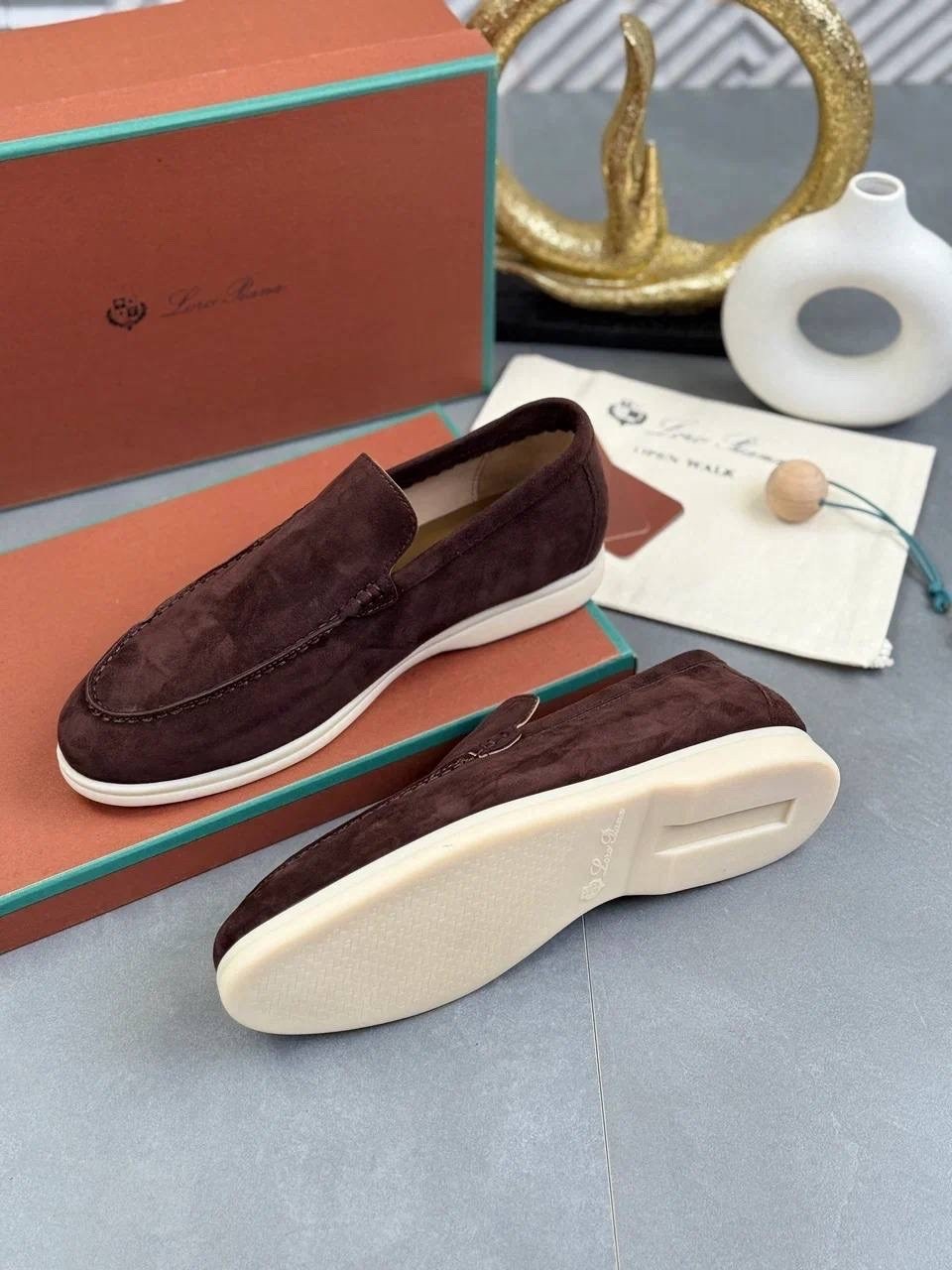 лоферы мужские loro piana,лоферы loro piana summer walk замшевые коричневые,мокасины loro piana summer walk коричневые,лоферы из натуральной замши loro piana,