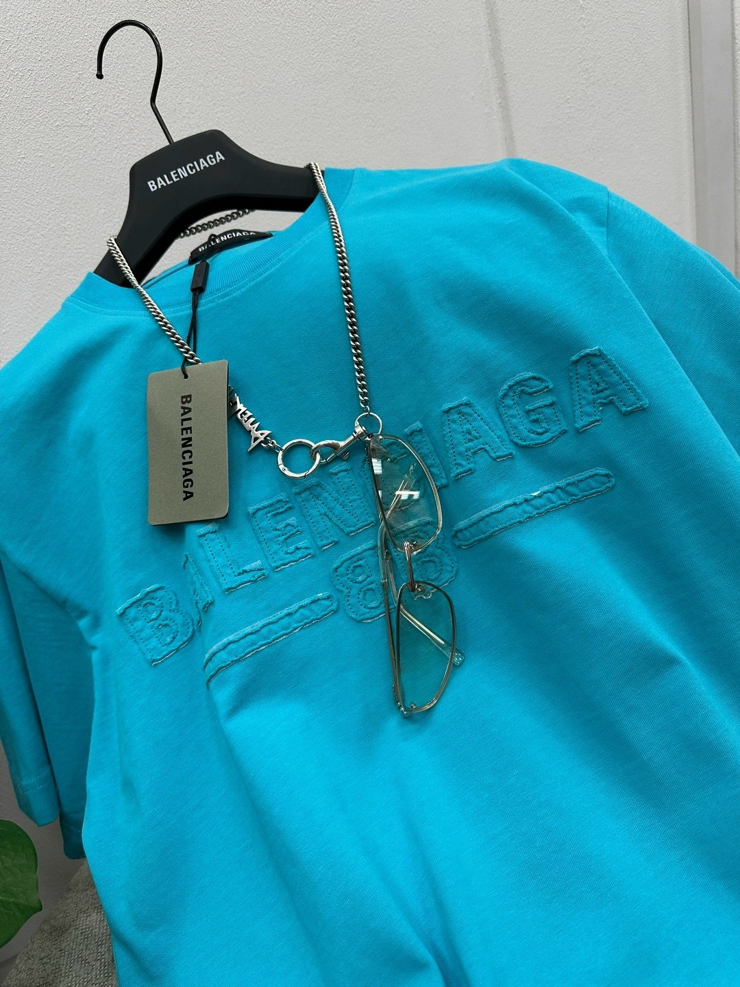 футболка balenciaga,футболка,футболка женская,стильная футболка,футболки и майки