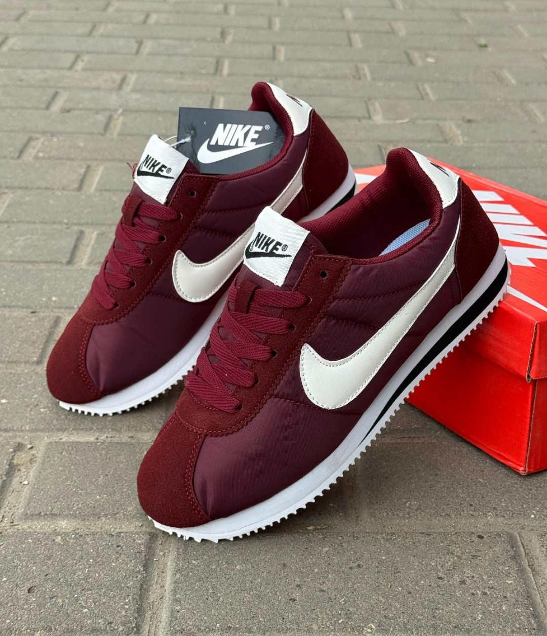 кроссовки nike cortez бордовые,nike cortez,nike cortez womens burgundy,кроссовки,кроссовки nike classic cortez