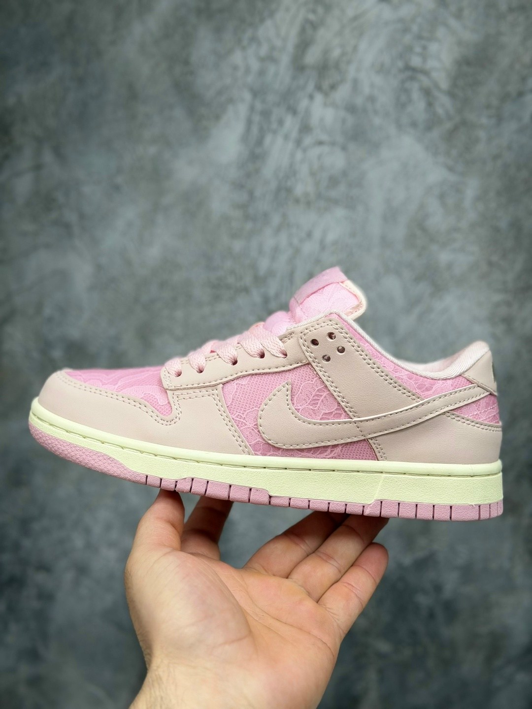nike dunk low lx pink foam w,nike dunk low pink foam,кроссовки женские nike dunk low,nike dunk low pink,кроссовки nike dunk low