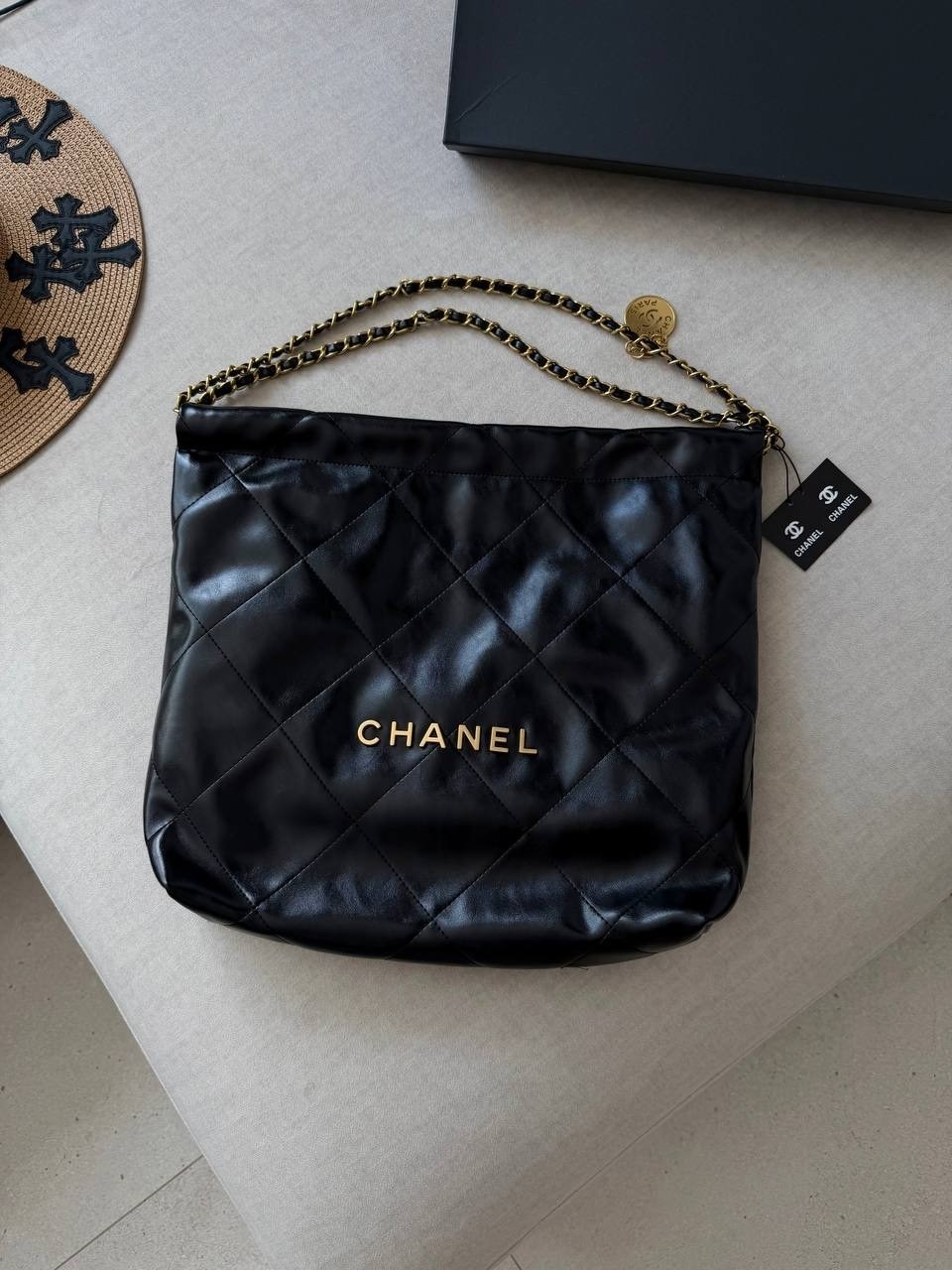 сумка chanel,chanel bag,сумка chanel 22,сумка на плечо chanel,chanel chanel