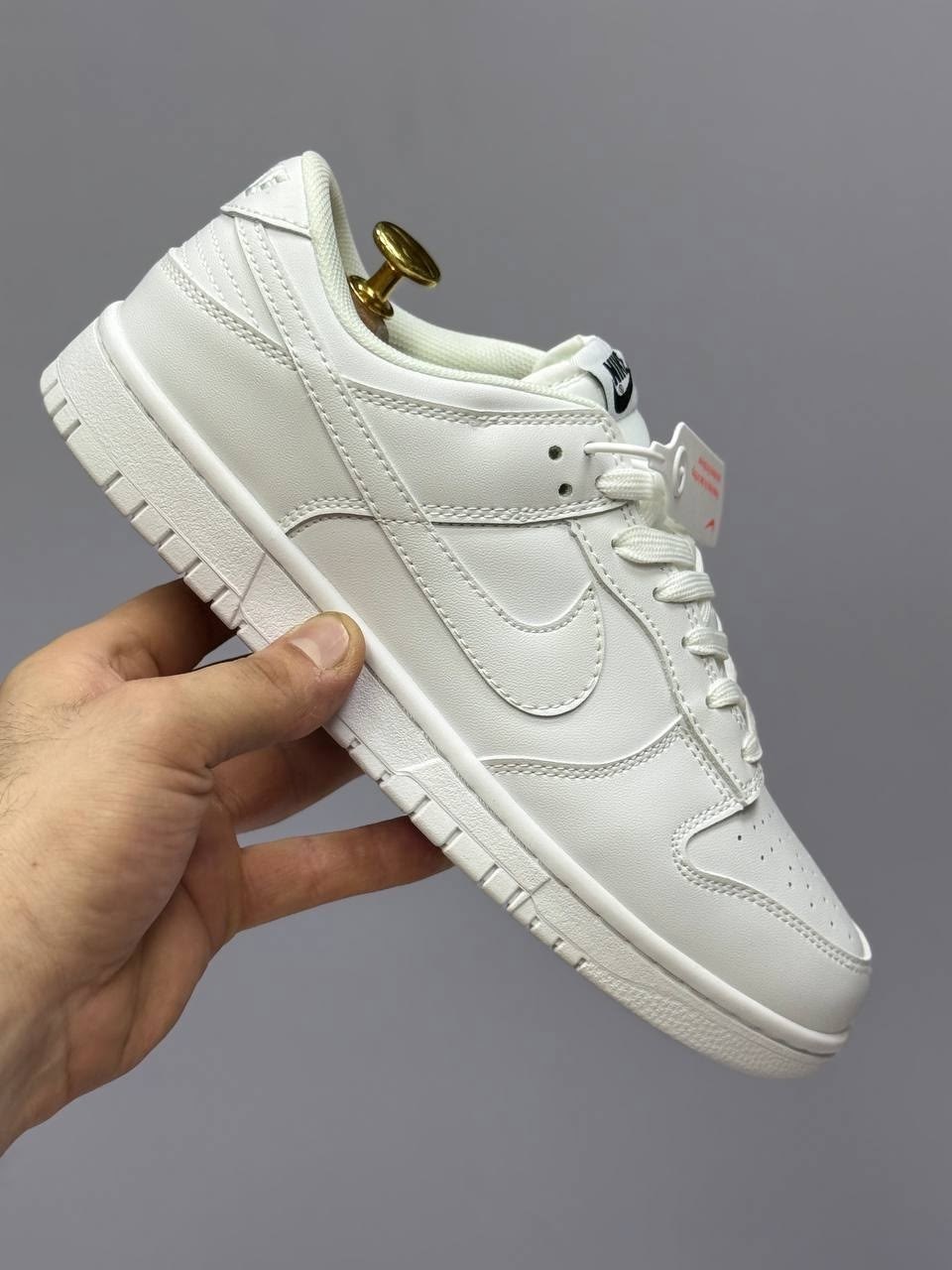 nike dunk low triple white,кроссовки,кроссовки nike dunk low,кроссовки женскиe,кроссовки белые nike