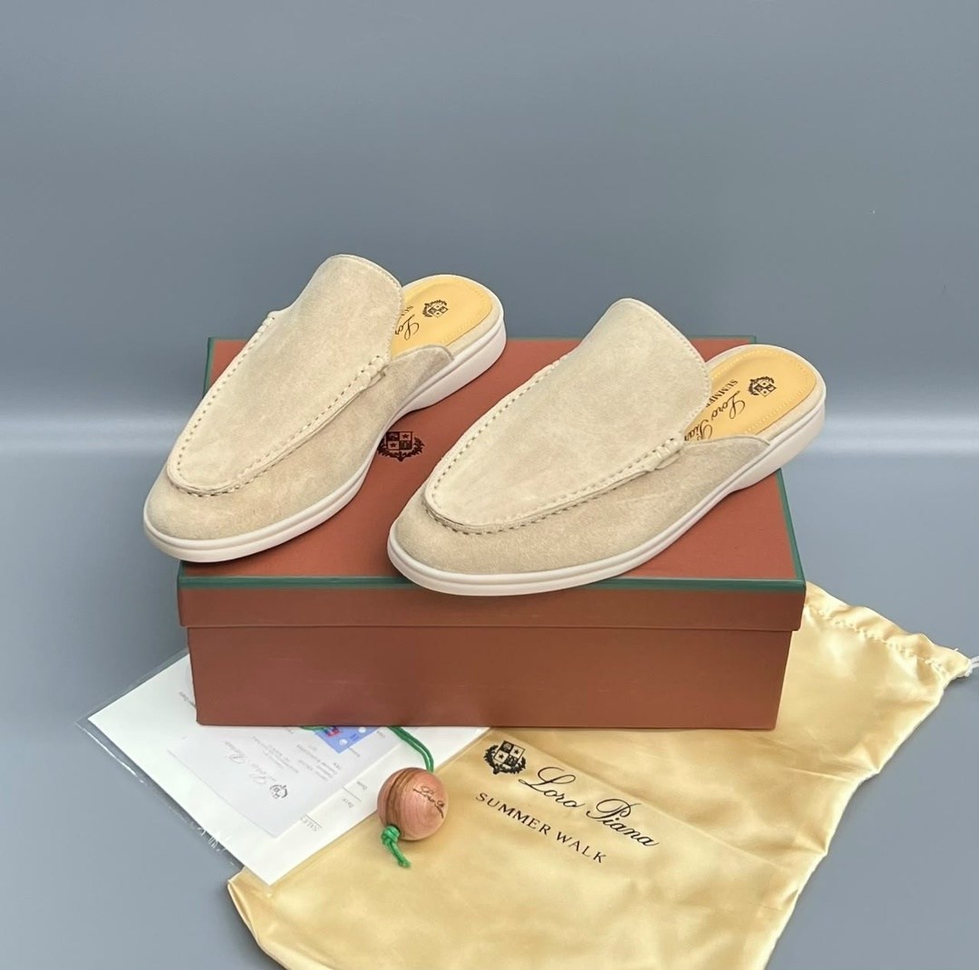 мюли loro piana,лоферы из натуральной замши loro piana,,loro piana лоферы,женские замшевые мюли loro piana бежевые