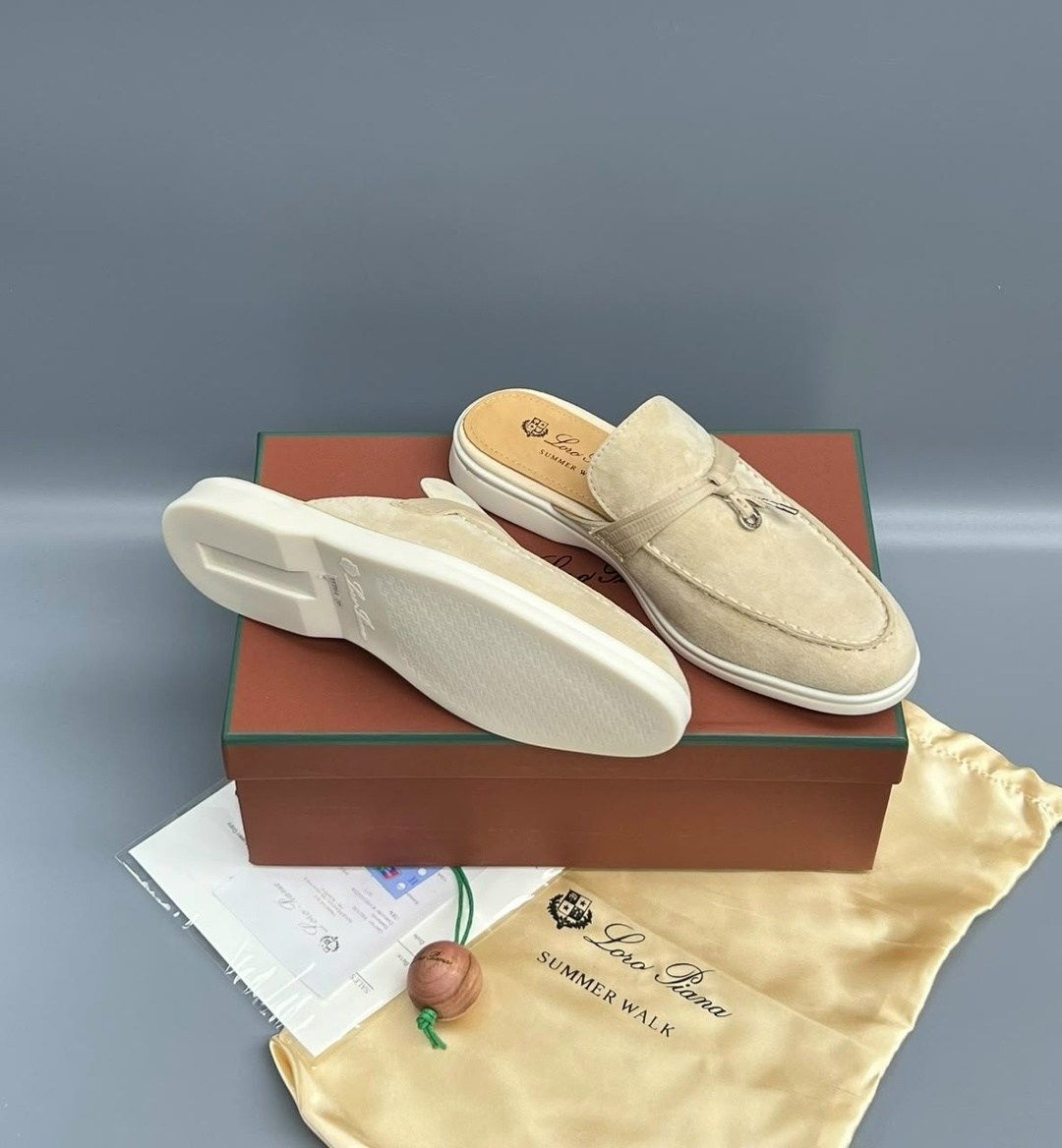 женские замшевые мюли loro piana бежевые,мюли loro piana,,лоферы женские loro piana,лоферы loro piana