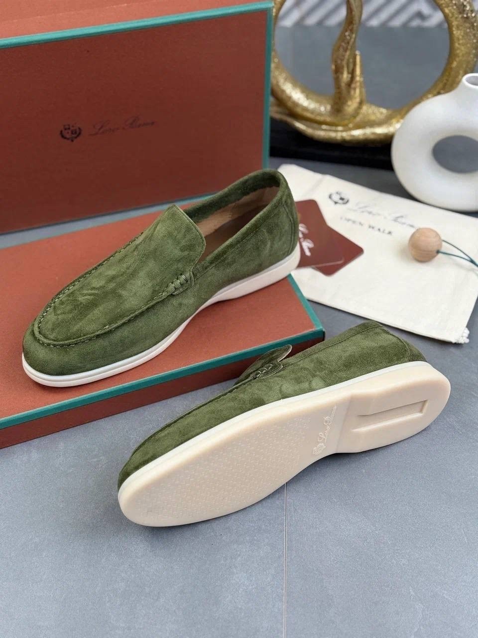 ,лоферы мужские loro piana,лоферы loro piana,лоферы замшевый,мужские лоферы замшевые