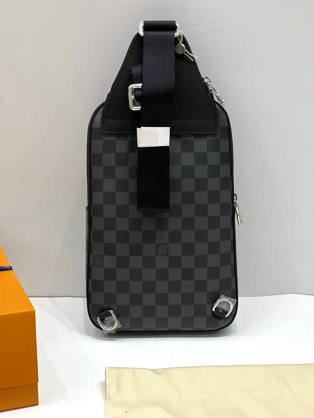 сумка мужская louis vuitton,сумка через плечо louis vuitton,сумка louis vuitton avenue sling,сумка louis vuitton,louis vuitton avenue sling bag