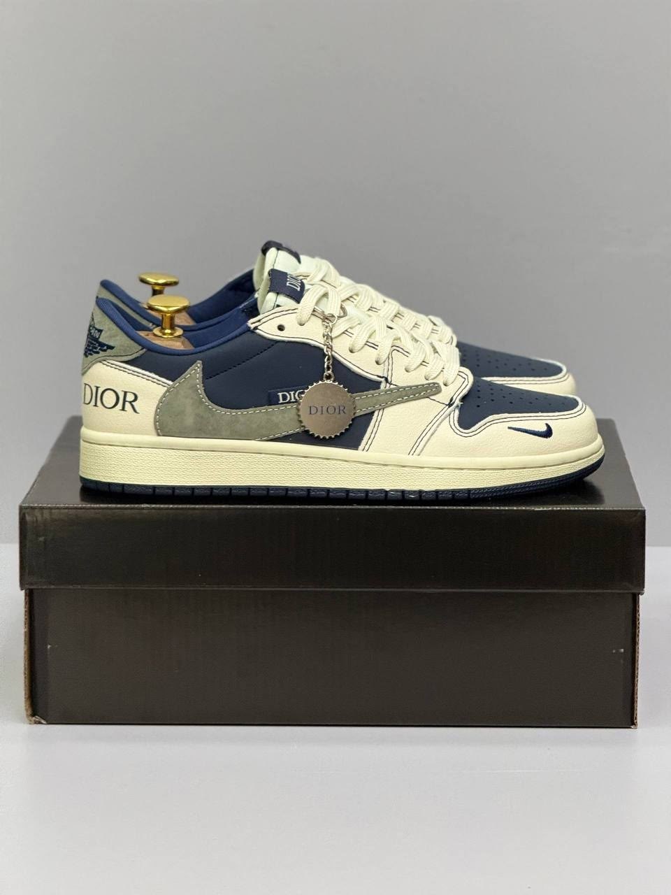 nike air jordan 1 low travis scott,кроссовки nike travis scott x air jordan 1 low,кроссовки nike air jordan 1 low & travis scott,nike air jordan 1 low travis scott fragment,air jordan 1 low travis sco