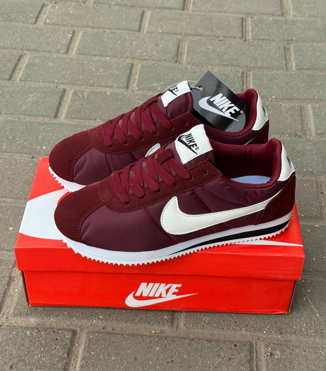 кроссовки nike cortez бордовые,nike cortez,nike cortez womens burgundy,кроссовки,кроссовки nike classic cortez
