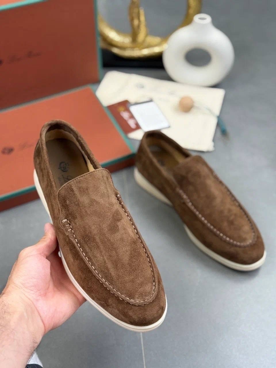 loro piana мужские лоферы,лоферы loro piana,лоферы loro piana summer walk замшевые коричневые,мокасины loro piana summer walk коричневые,замшевые лоферы loro piana