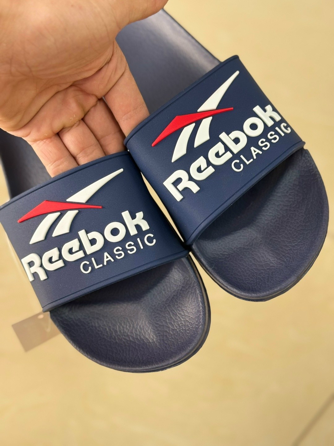 шлёпанцы reebok fulgere slide,шлепанцы мужские reebok fulgere slide,шлепанцы rbk fulgere slide reebok,сланцы reebok,шлёпанцы reebok