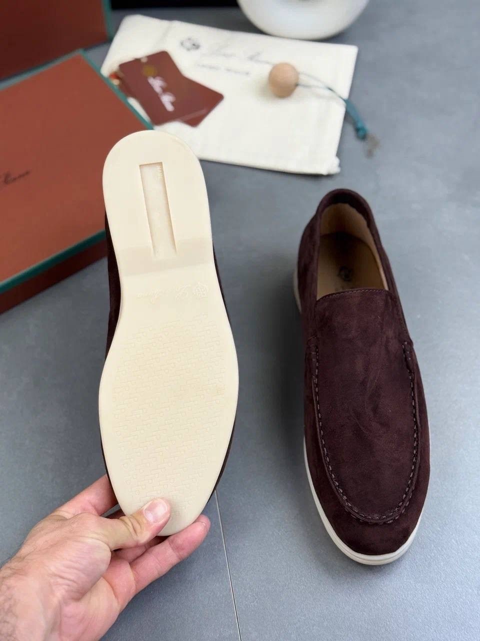 лоферы мужские loro piana,лоферы loro piana summer walk замшевые коричневые,мокасины loro piana summer walk коричневые,лоферы из натуральной замши loro piana,