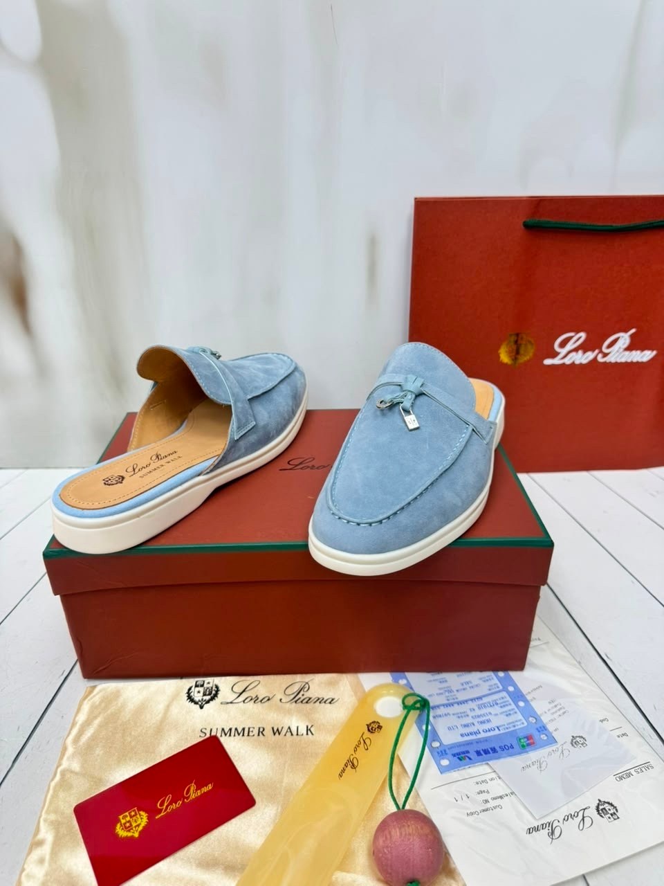 ,мюли loro piana,женские замшевые мюли loro piana голубые,loro piana лоферы,женская