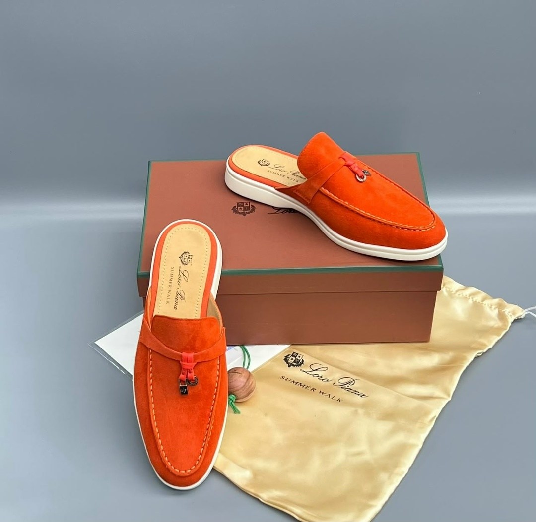 ,женские лоферы loro piana,лоферы loro piana,лоферы из натуральной замши loro piana,loro piana лоферы женские замшевые