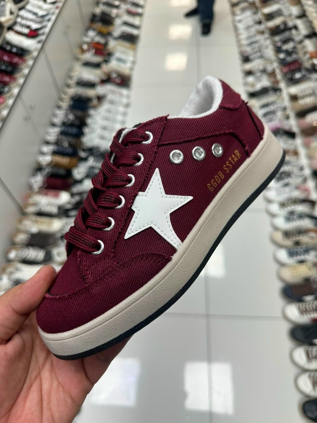 ,кроссовки converse,кроссовки женскиe,модные кеды,повседневные кроссовки
