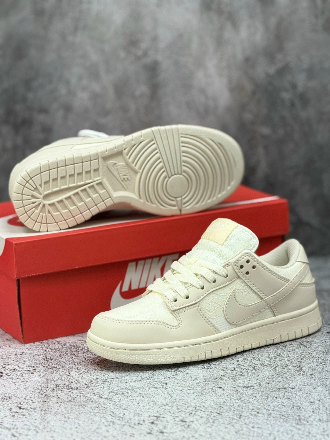 кроссовки женские nike dunk low,кроссовки nike dunk low,кроссовки,кроссовки nike sb dunk low цвет бежевый,nike dunk low