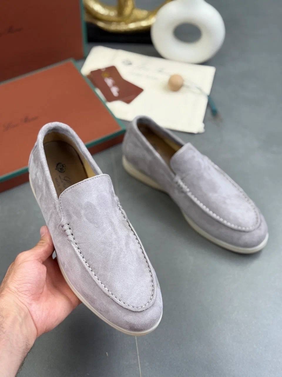 лоферы из натуральной замши loro piana,мужские замшевые лоферы loro piana summer walk,лоферы мужские loro piana,лоферы loro piana,замшевые лоферы loro piana
