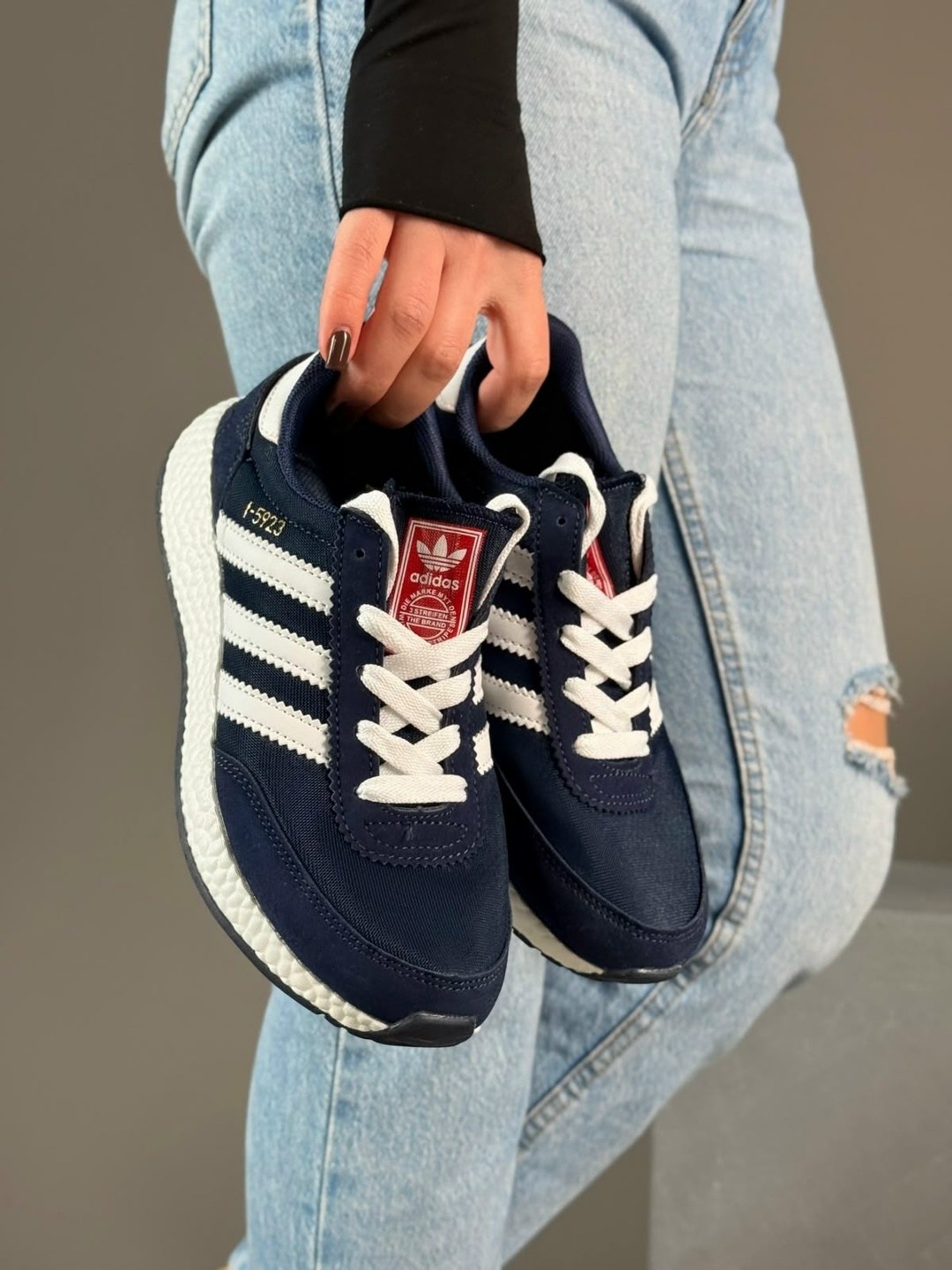 женские кроссовки adidas,кроссовки adidas,кроссовки adidas iniki,кроссовки adidas iniki черные,adidas кроссовки adidas