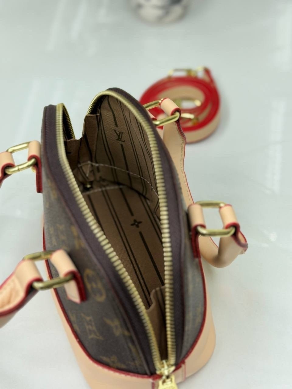 louis vuitton сумка,louis vuitton сумка на плечо,сумочка,модная сумочка,сумка
