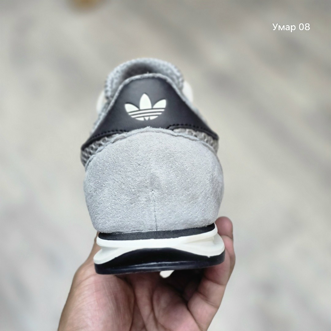 кроссовки adidas,кроссовки мужские adidas,кроссовки адидас,кроссовки адидас белые с черными полосками,adidas racer