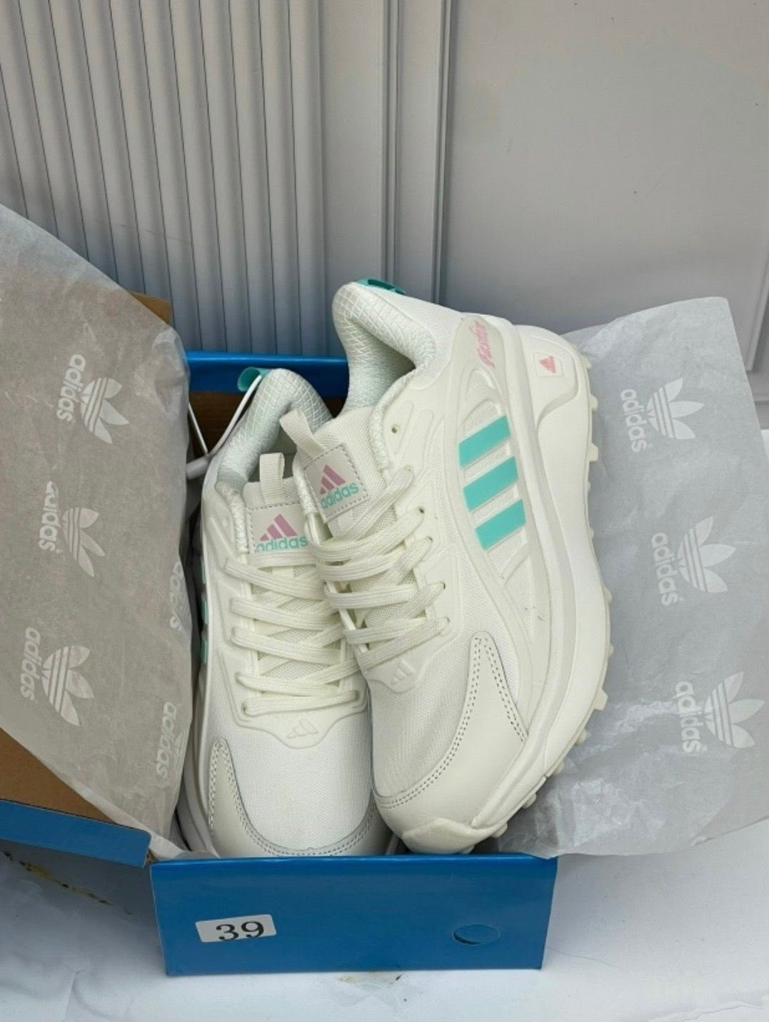 кроссовки adidas,кроссовки женские adidas,кроссовки,женские кроссовки,адидас zentic кроссовки