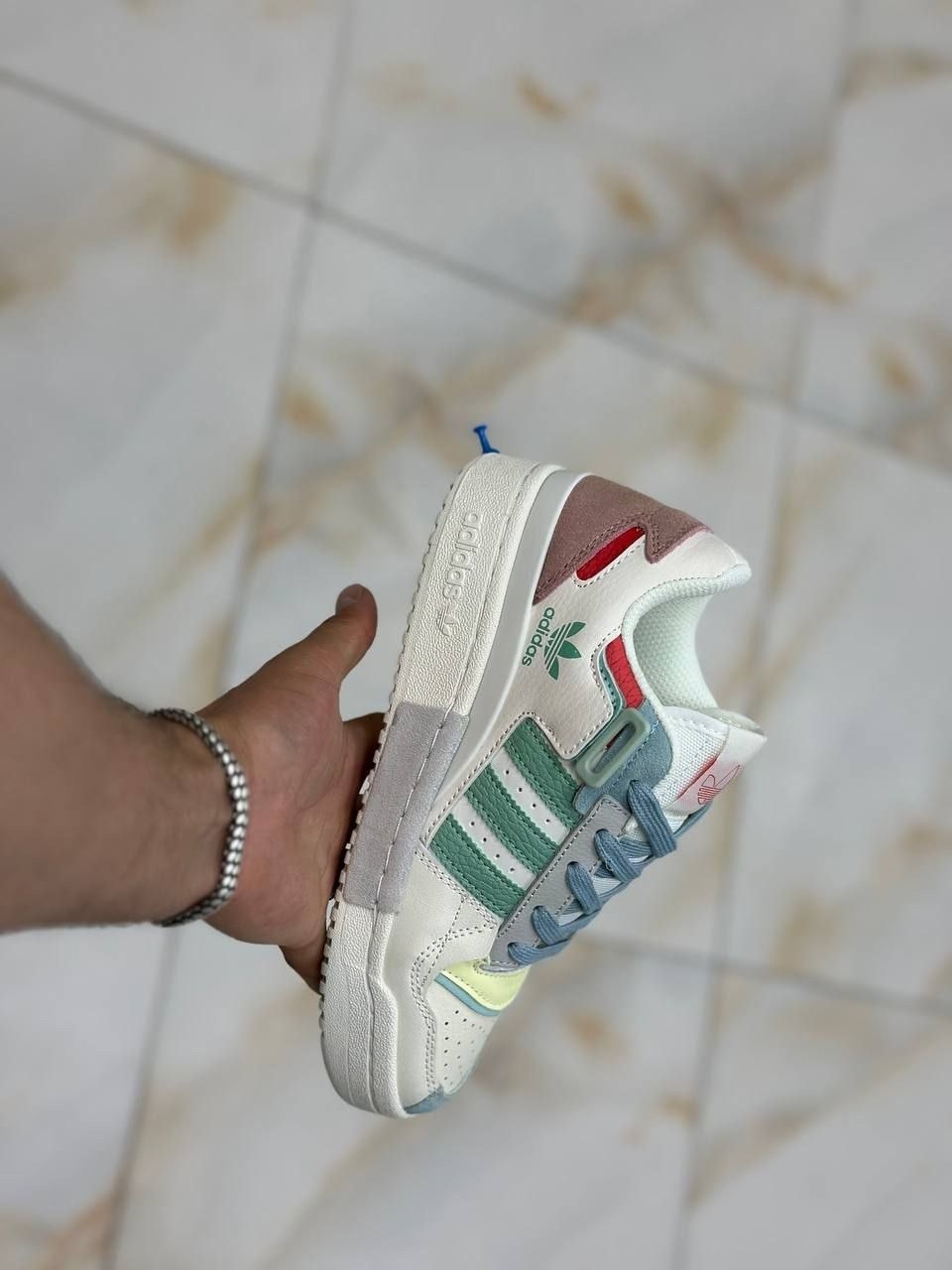 кроссовки adidas,женские кроссовки adidas,кроссовки,кроссовки адидас коричневые,кроссовки женскиe
