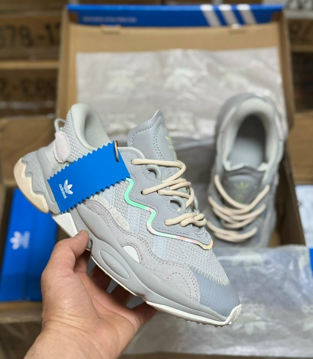 кроссовки adidas ozweego originals adidas цвет бежевый серый,кроссовки ozweego originals adidas,женские кроссовки adidas originals ozweego,женские кроссовки adidas ozweego,кроссовки adidas ozweego