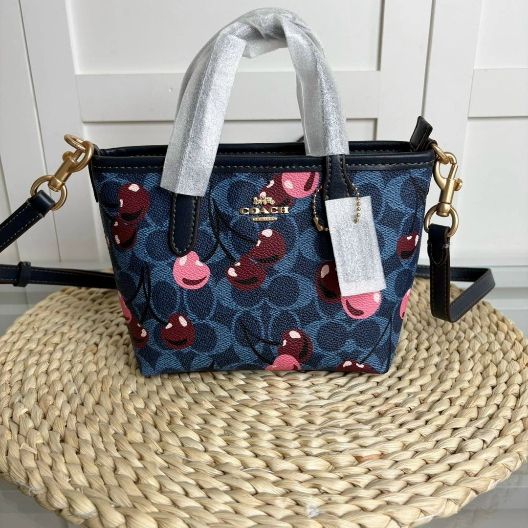 сумка coach,женская сумка coach,сумка на плечо coach,сумка,женская сумка