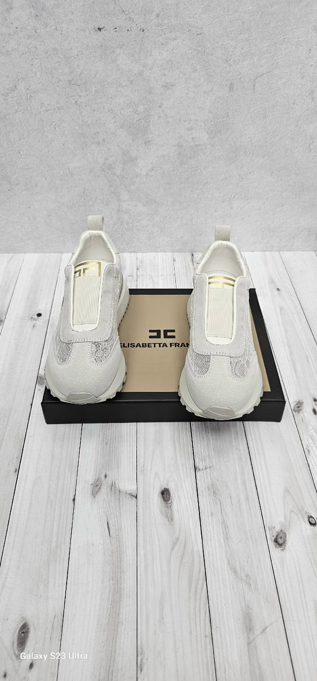 ,кроссовки fendi,кроссовки женскиe, спортивная,brunello cucinelli кроссовки