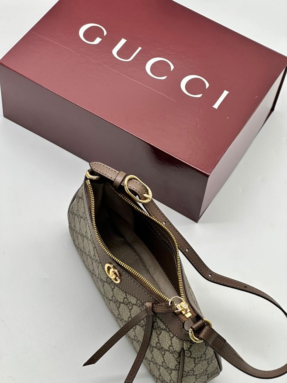 сумка gucci,сумка женская gucci,винтажная сумка гуччи,сумка gucci оригинал,гуччи сумка женская