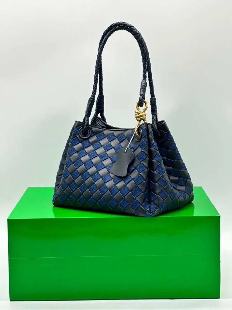 женская сумка bottega veneta,сумка bottega veneta,сумка bottega,сумка боттега венета,сумка