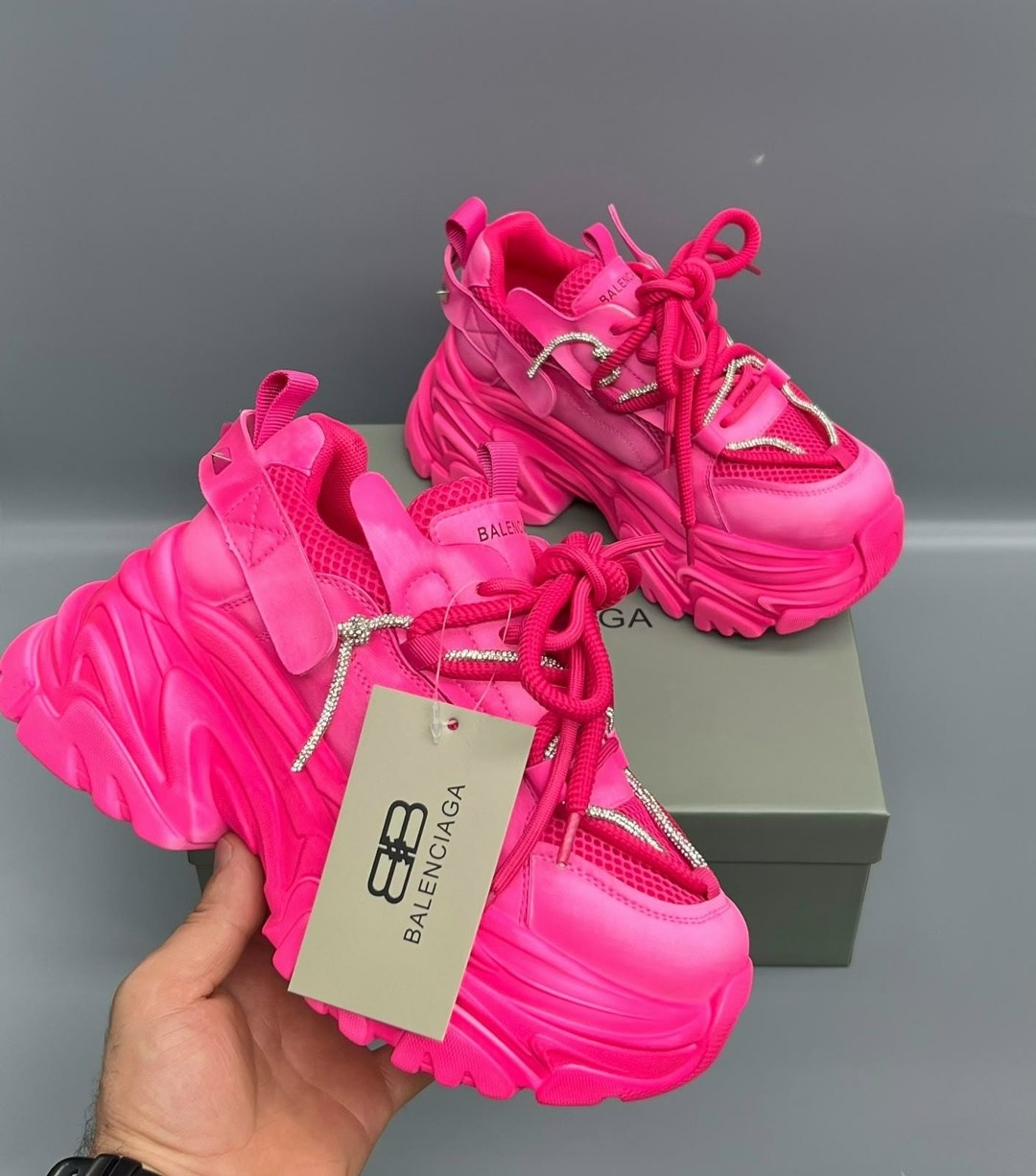 розовые кроссовки,женские кроссовки,розовые кроссовки баленсиага,кроссовки,розовые женские кроссовки
