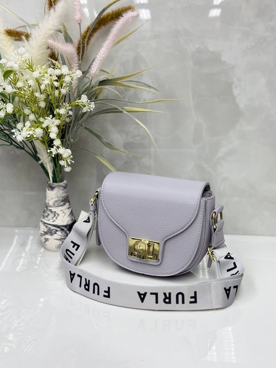сумка furla,сумка женская furla,сумка,сумка furla через плечо,маленькая сумка через плечо с клапаном furla