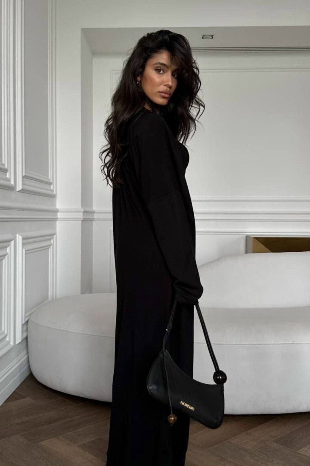трикотажное платье миди теплое оверсайз artwear brand,трикотажное платье,платье трикотажное оверсайз,трикотажное длинное платье оверсайз,платье оверсайз вязаное